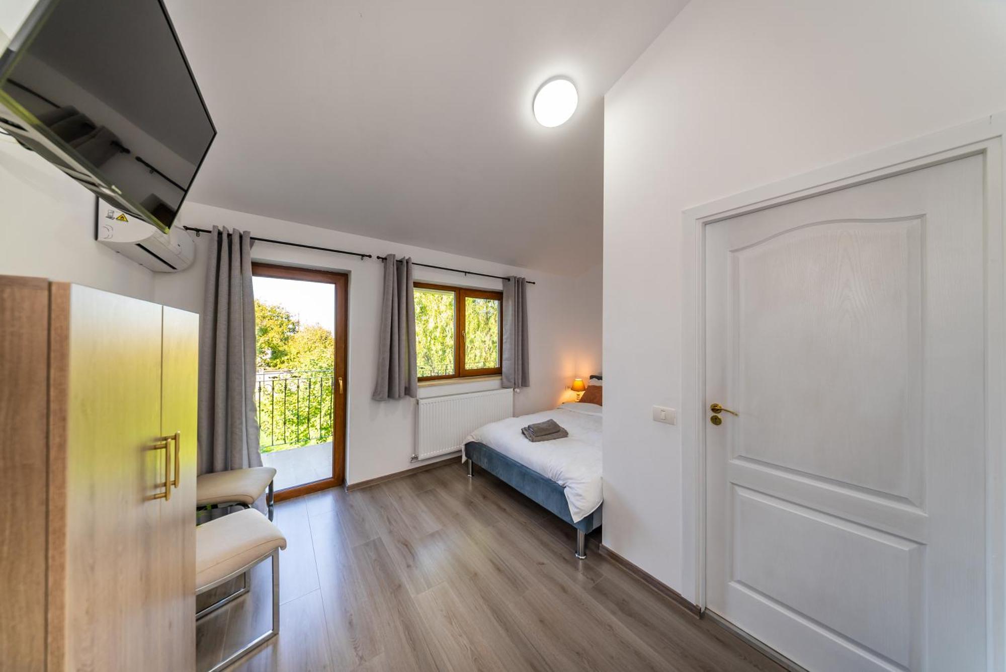 Ferienwohnung La Casa Blanca Vladimirescu Exterior foto
